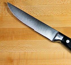 Knife.jpg