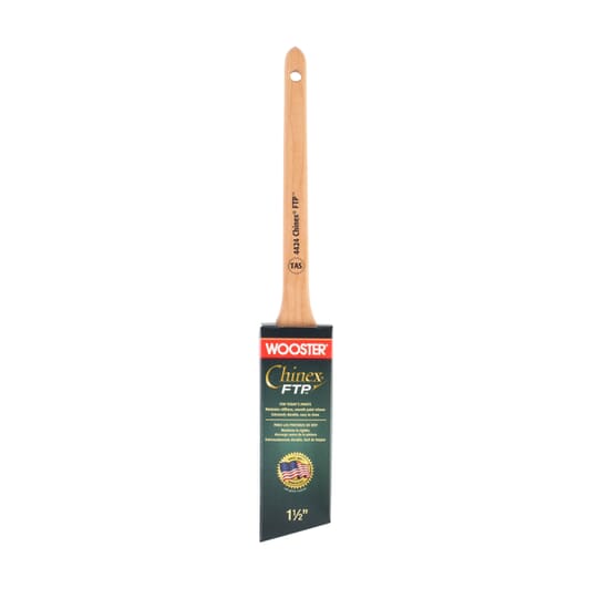 WOOSTER-Chinex-Paint-Brush-1-1-2IN-102110-1.jpg