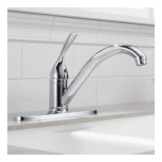 DELTA-Chrome-Kitchen-Faucet-157719-1.jpg