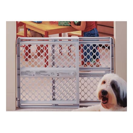 https://hardwarehank.sirv.com/products/519/519272/NORTH-STATES-Plastic-Pet-Gate-26INx26INx42IN-519272-1.jpg?h=0&w=400&scale.option=fill&canvas.width=110.0000%25&canvas.height=110.0000%25&canvas.color=FFFFFF&canvas.position=center&cw=100.0000%25&ch=100.0000%25