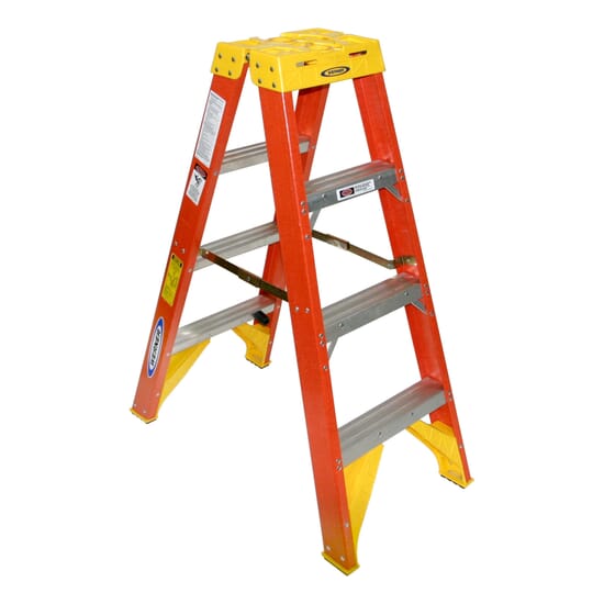 WERNER-Fiberglass-Step-Ladder-4FT-637462-1.jpg